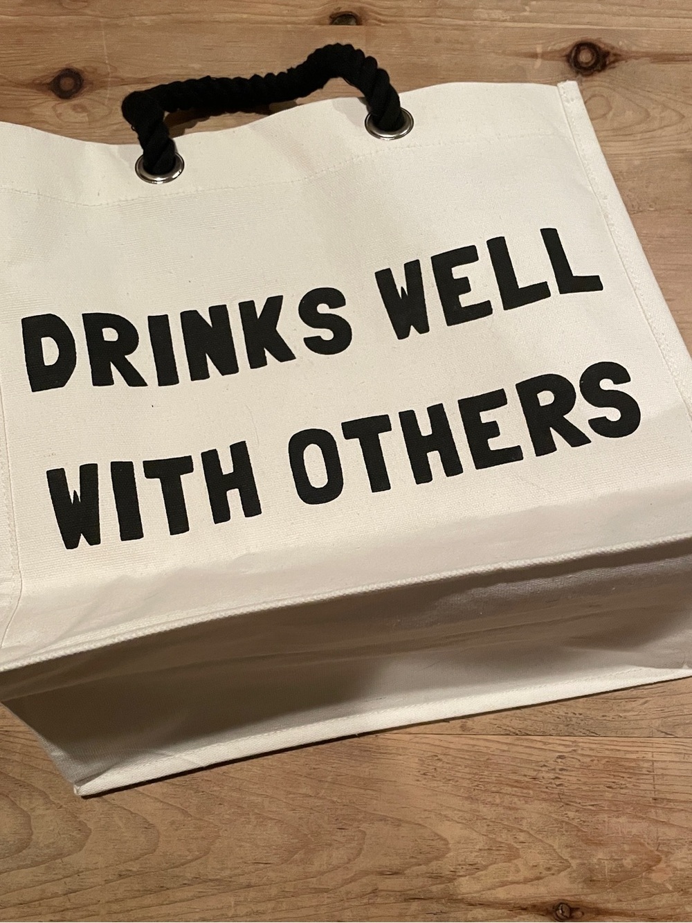 NWOT Aspen 💯 cotton Canvas Tote Cream black durable wine beer dividers cups OS